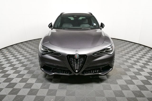 New 2025 Alfa Romeo Stelvio Sprint w/ Convenience Package image 34