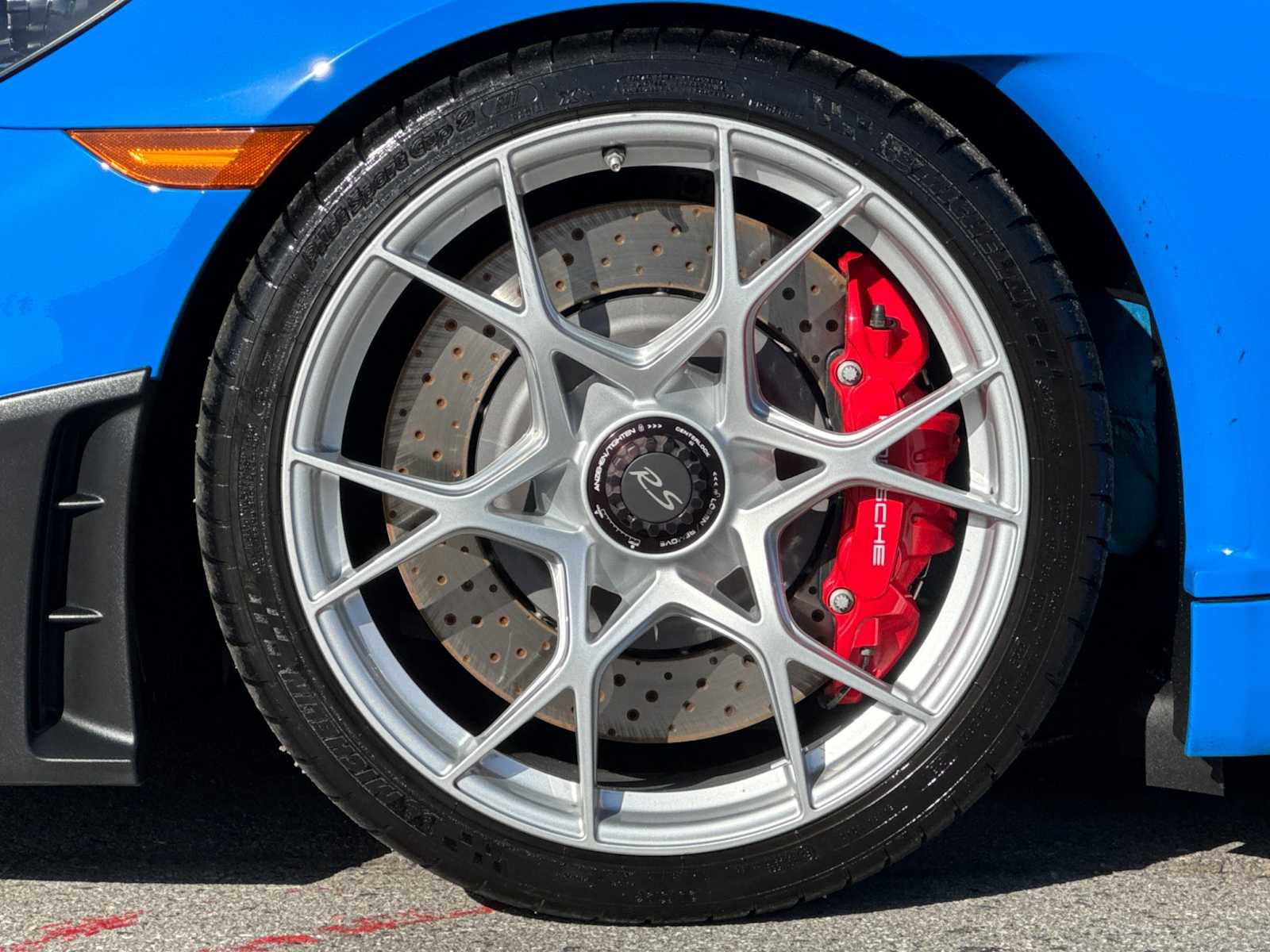 Certified 2025 Porsche 718 Cayman GT4 RS RWD image 25