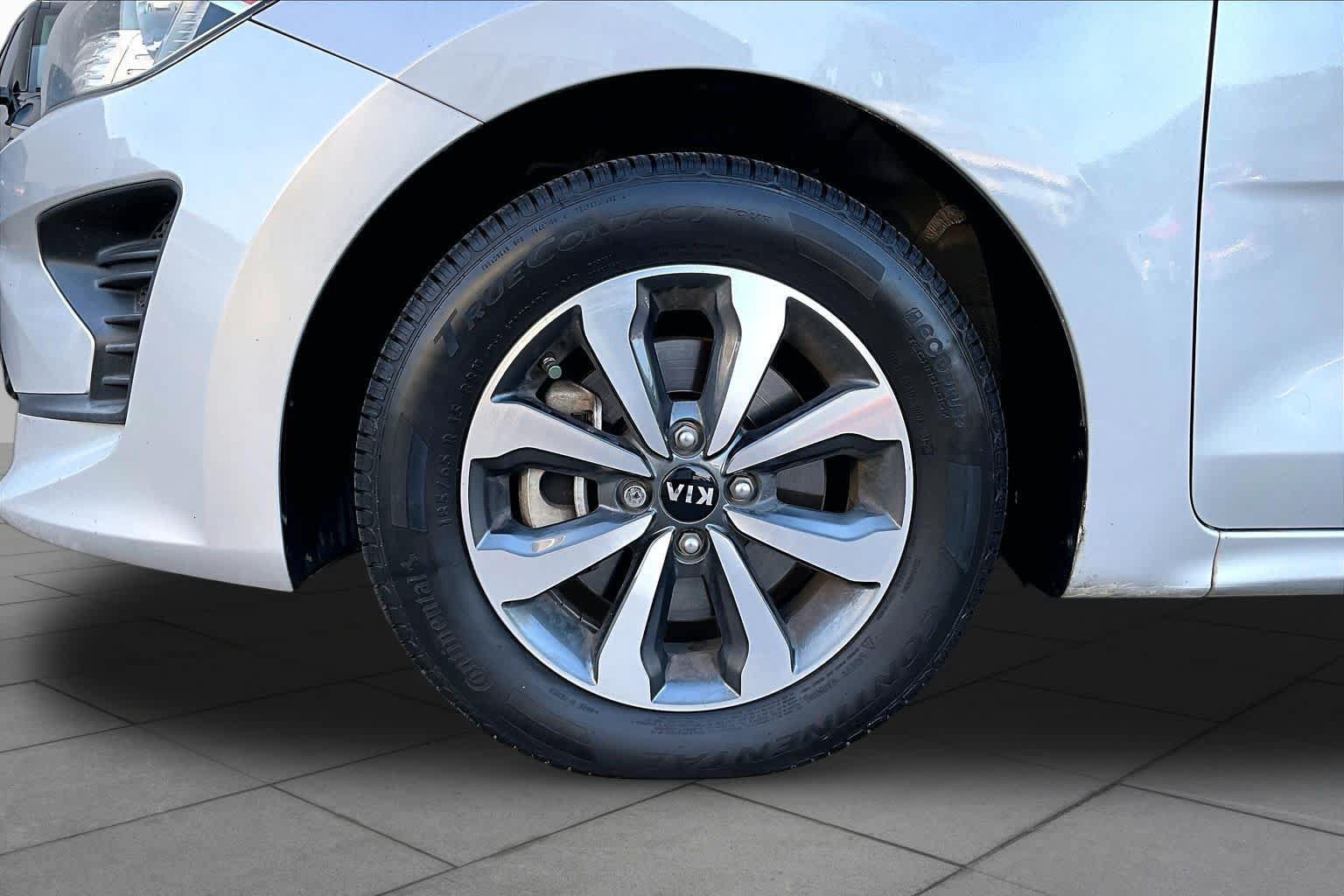 Used 2021 Kia Rio S w/ Technology Package FWD image 11