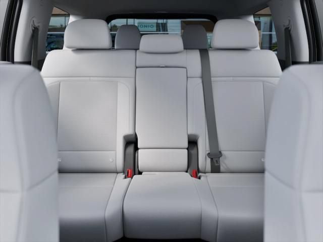 New 2027 Hyundai Santa Fe SE FWD image 12