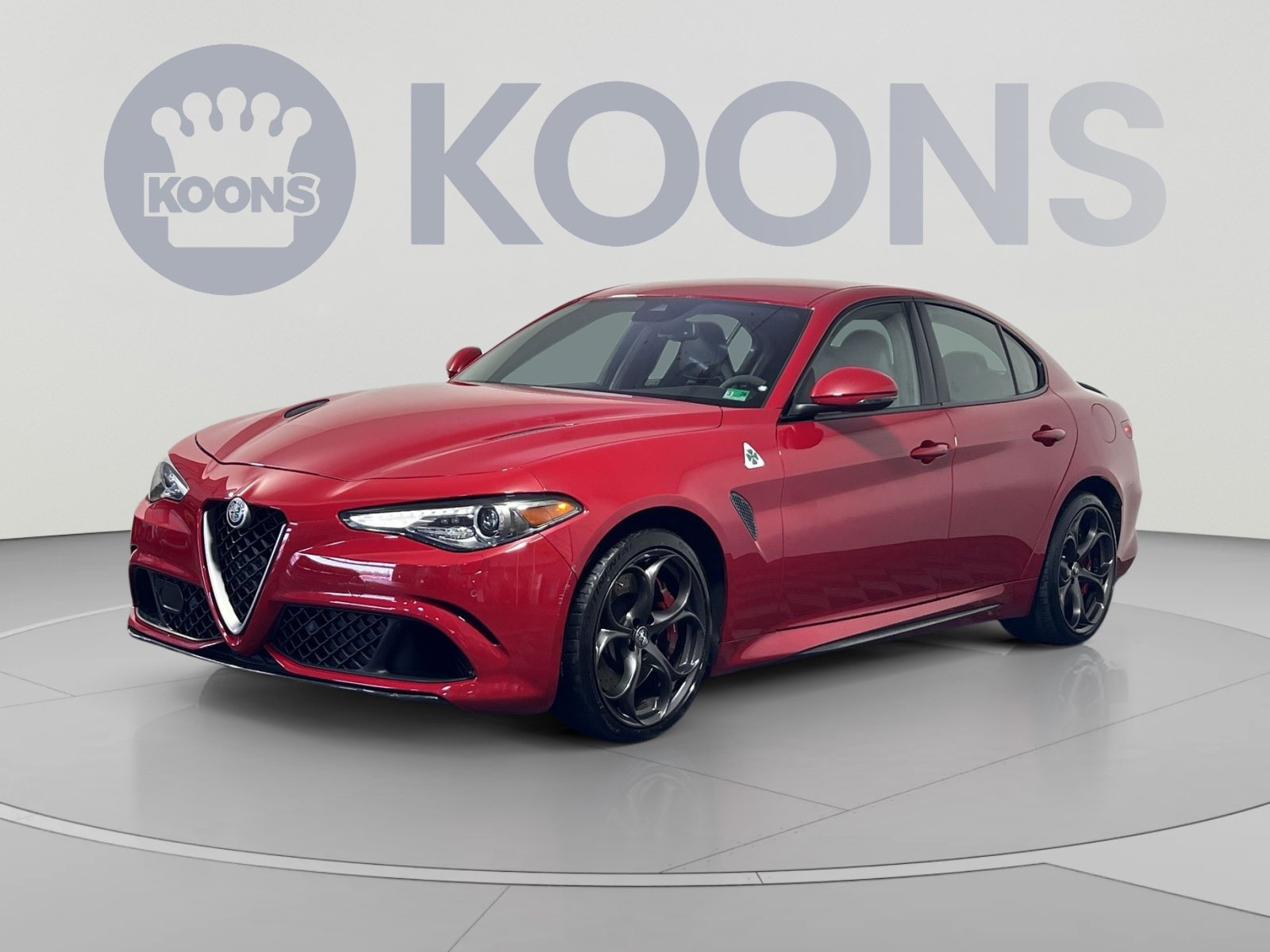 Used 2018 Alfa Romeo Giulia Quadrifoglio w/ Driver Assist Dynamic Package RWD image 1
