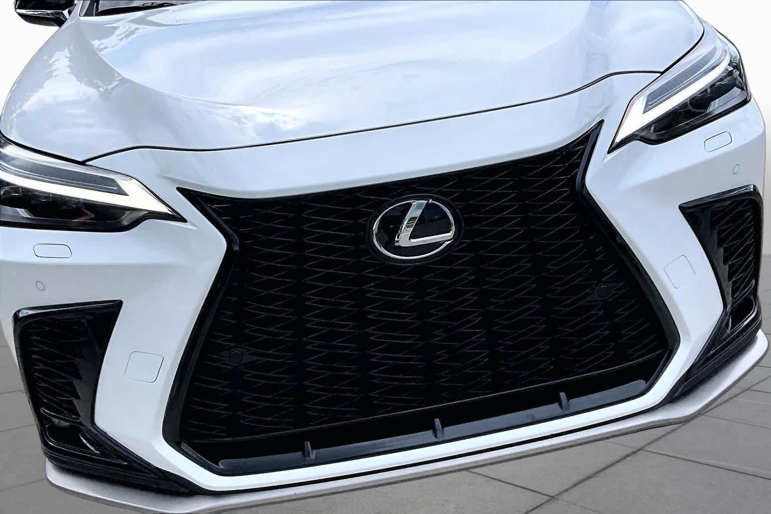 Used 2026 Lexus NX 350 F Sport w/ Accessory Package (K3) AWD/4WD image 30