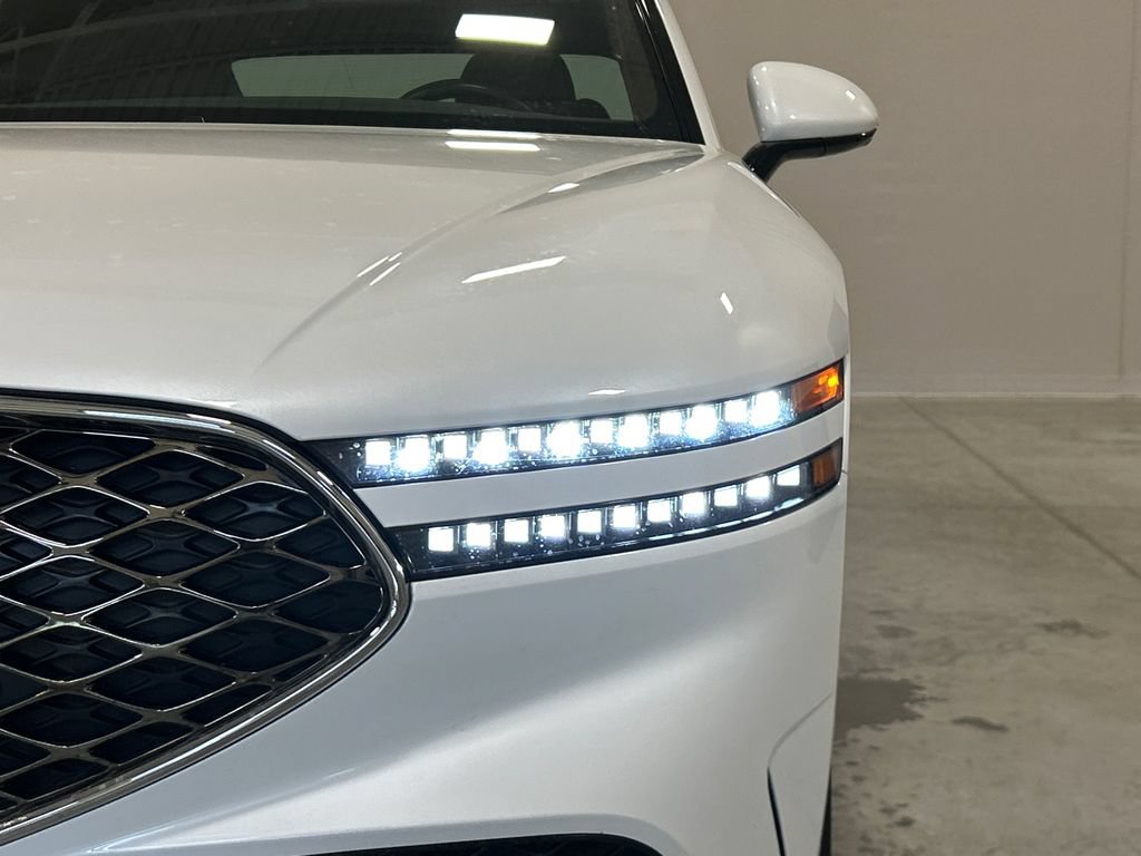Used 2024 Genesis G90 3.5T AWD/4WD image 10