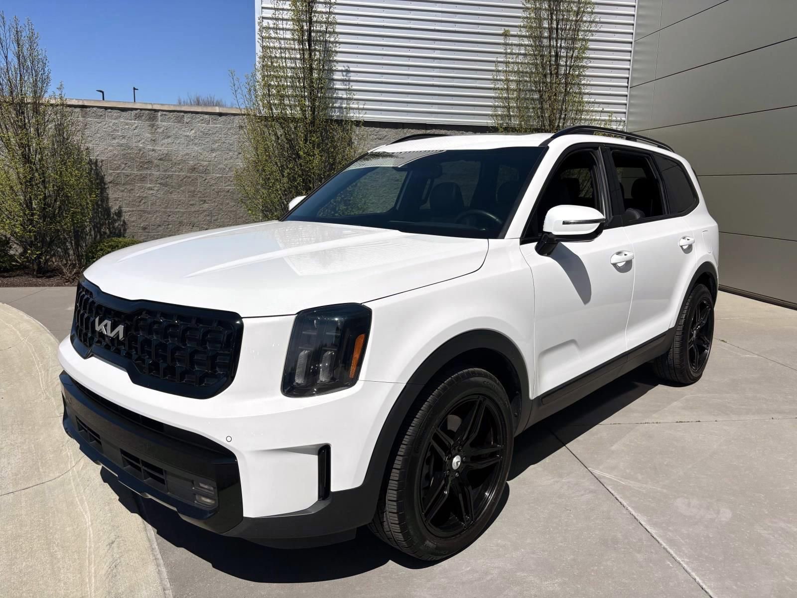 Used 2024 Kia Telluride SX X-Pro image 1