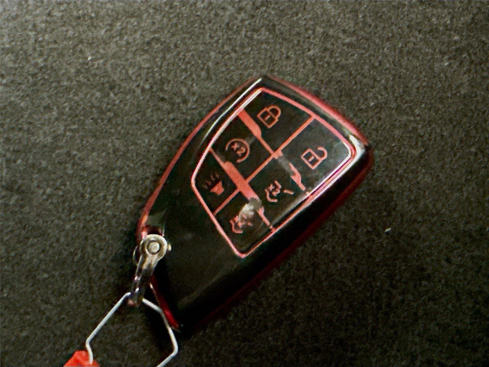 Used 2024 Chevrolet Suburban RST w/ Luxury Package RWD image 13