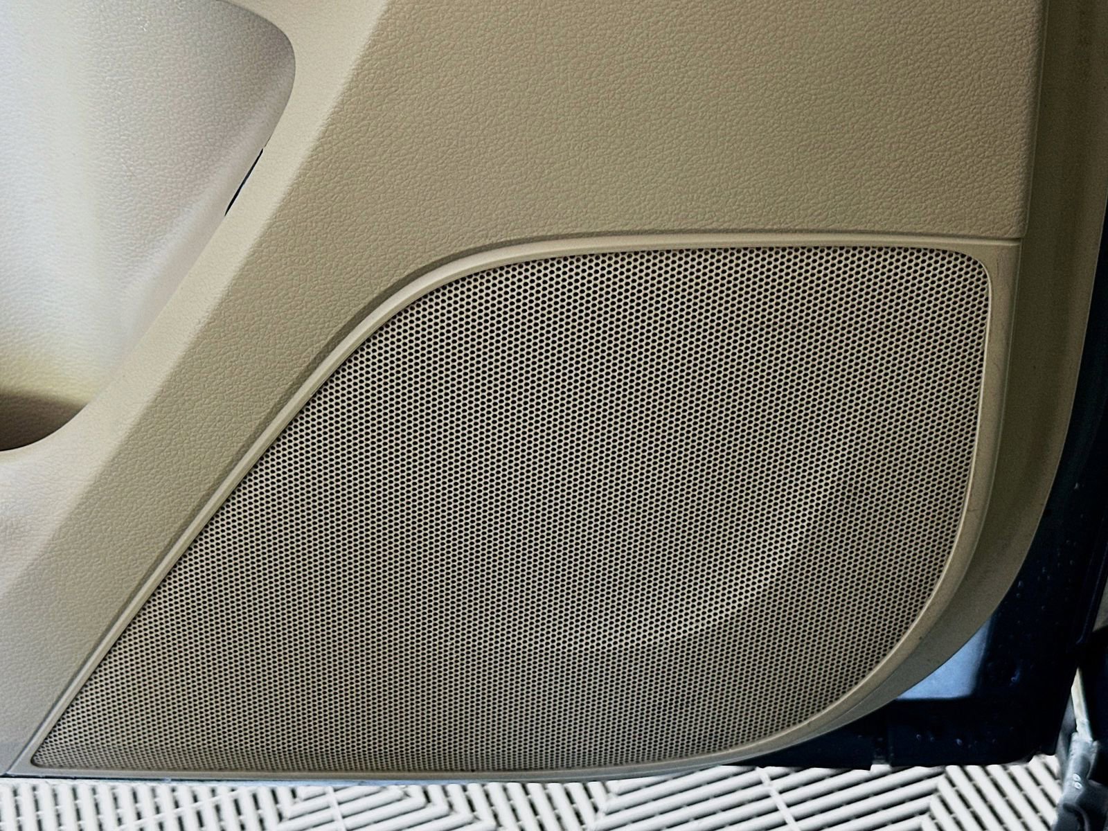Used 2015 Acura MDX FWD w/ Advance & Entertainment image 19