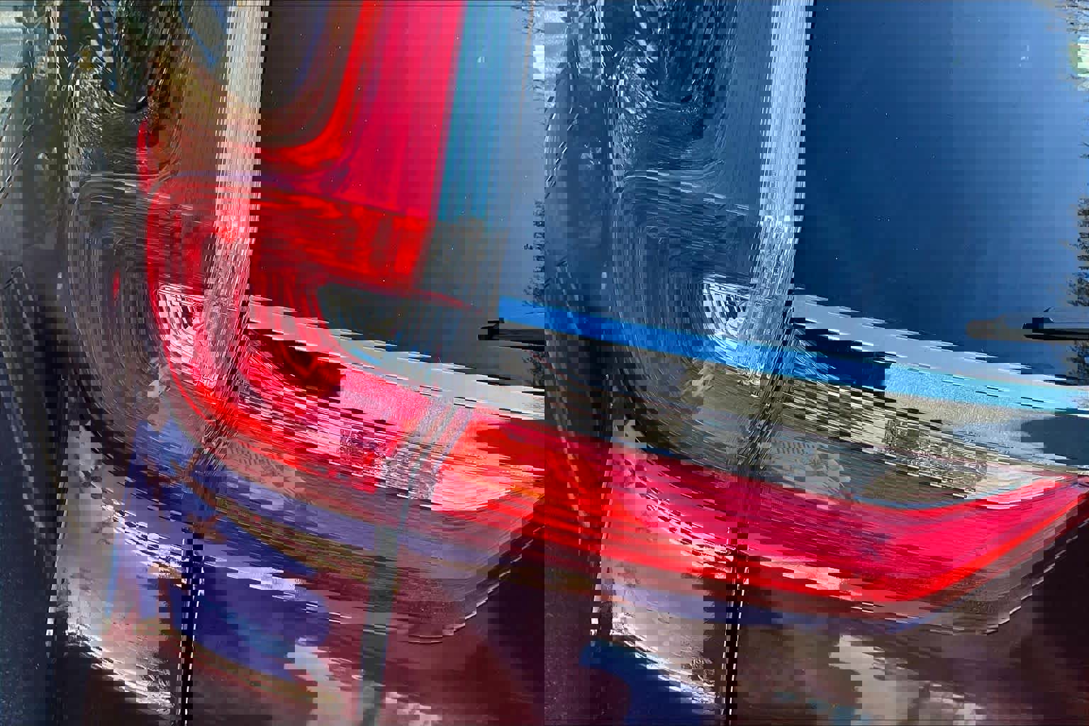 Used 2017 Honda CR-V EX-L image 28