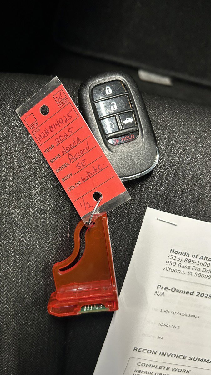 Certified 2025 Honda Accord SE image 34