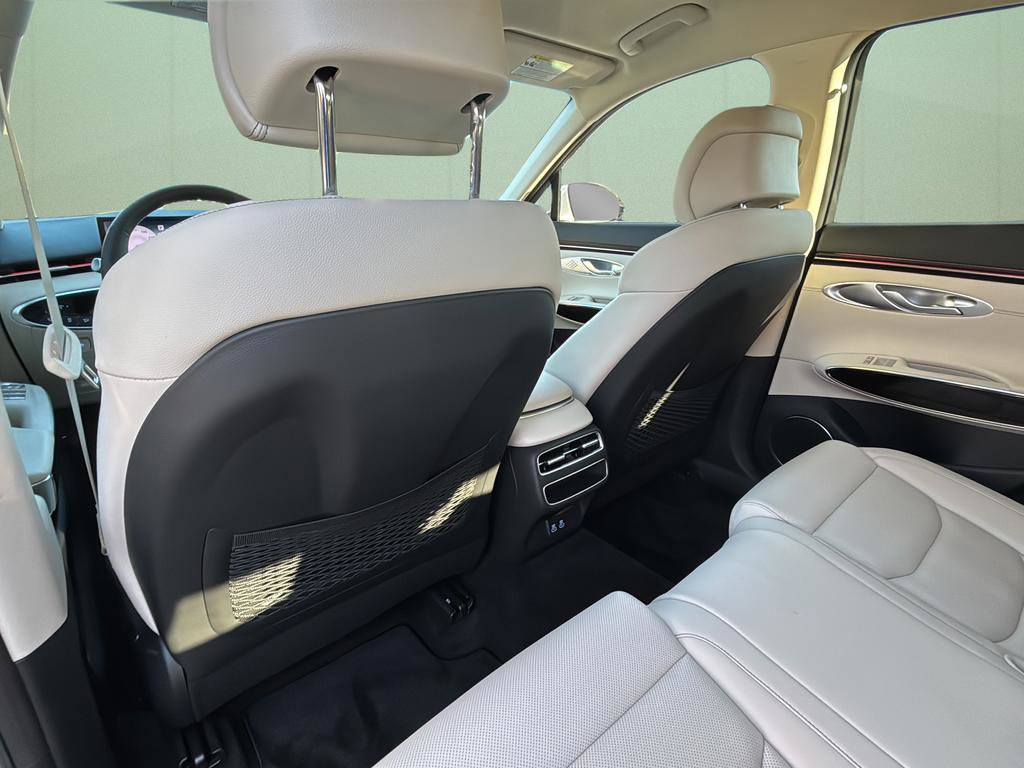 Used 2026 Genesis GV70 2.5T image 21