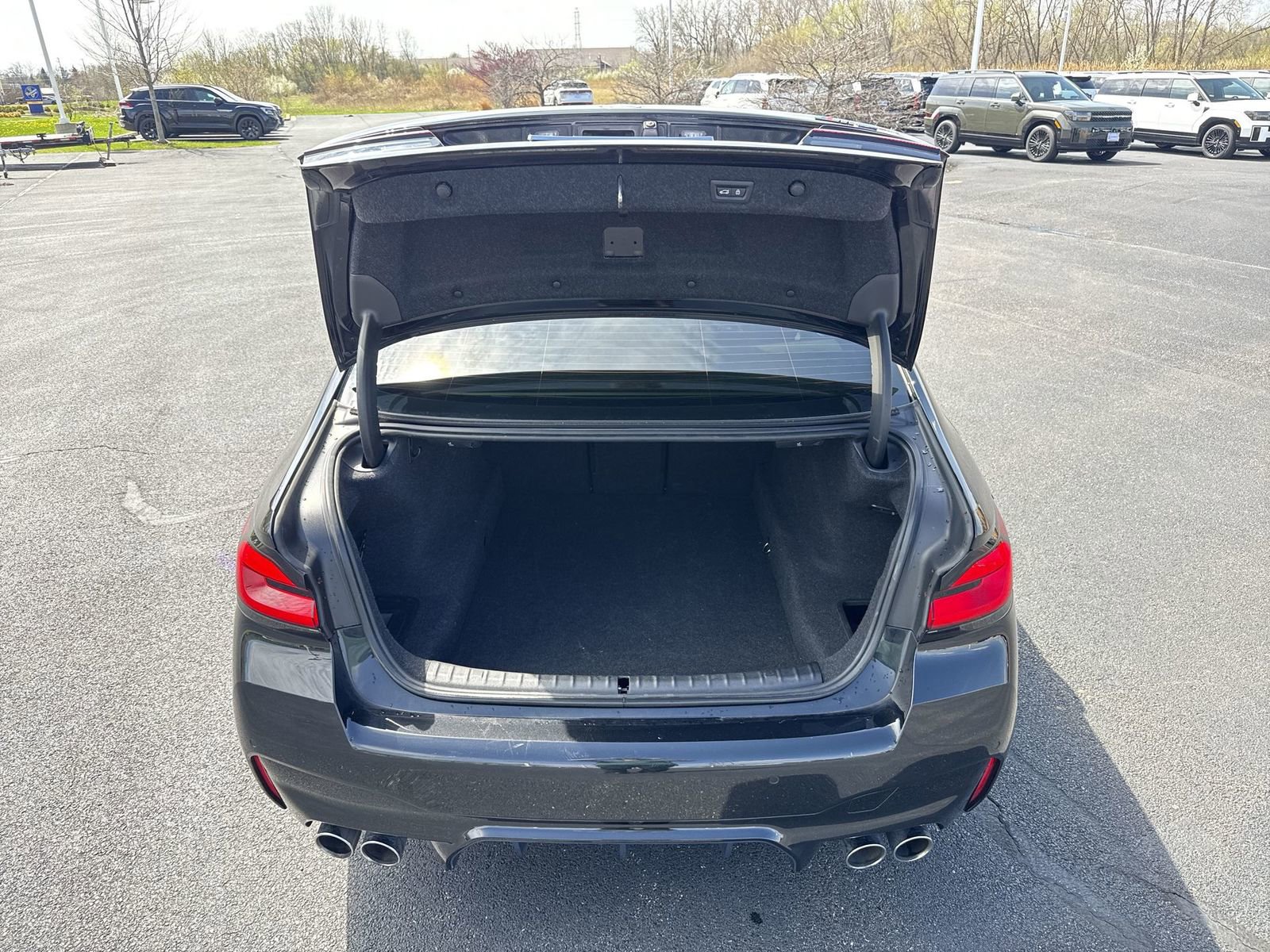 Used 2021 BMW M5 w/ Executive Package AWD/4WD image 25