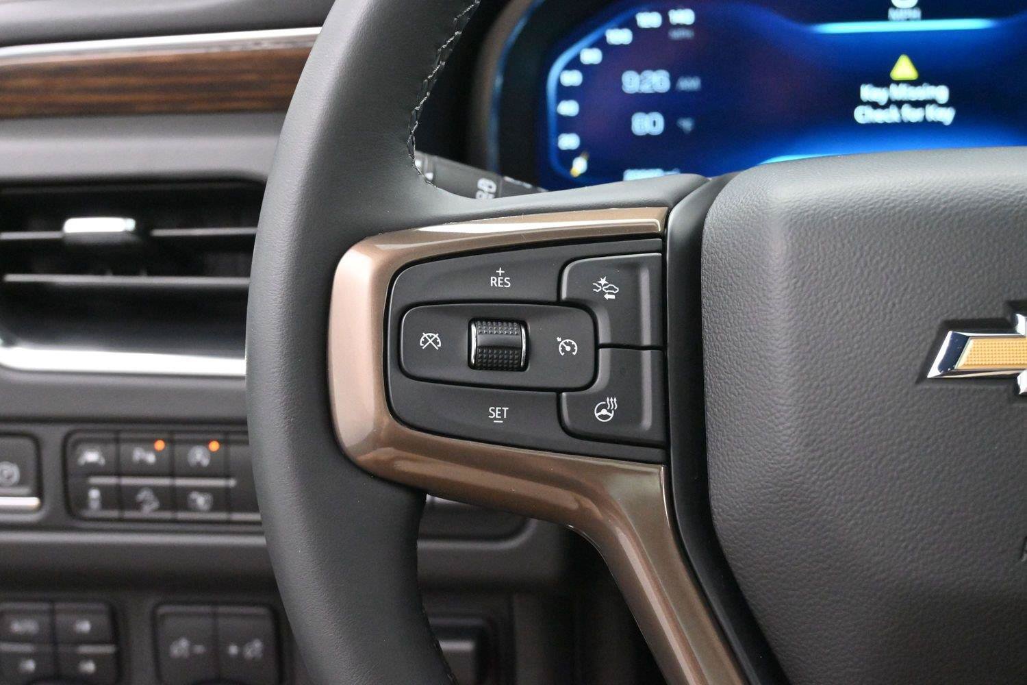 Used 2023 Chevrolet Tahoe High Country AWD/4WD image 17