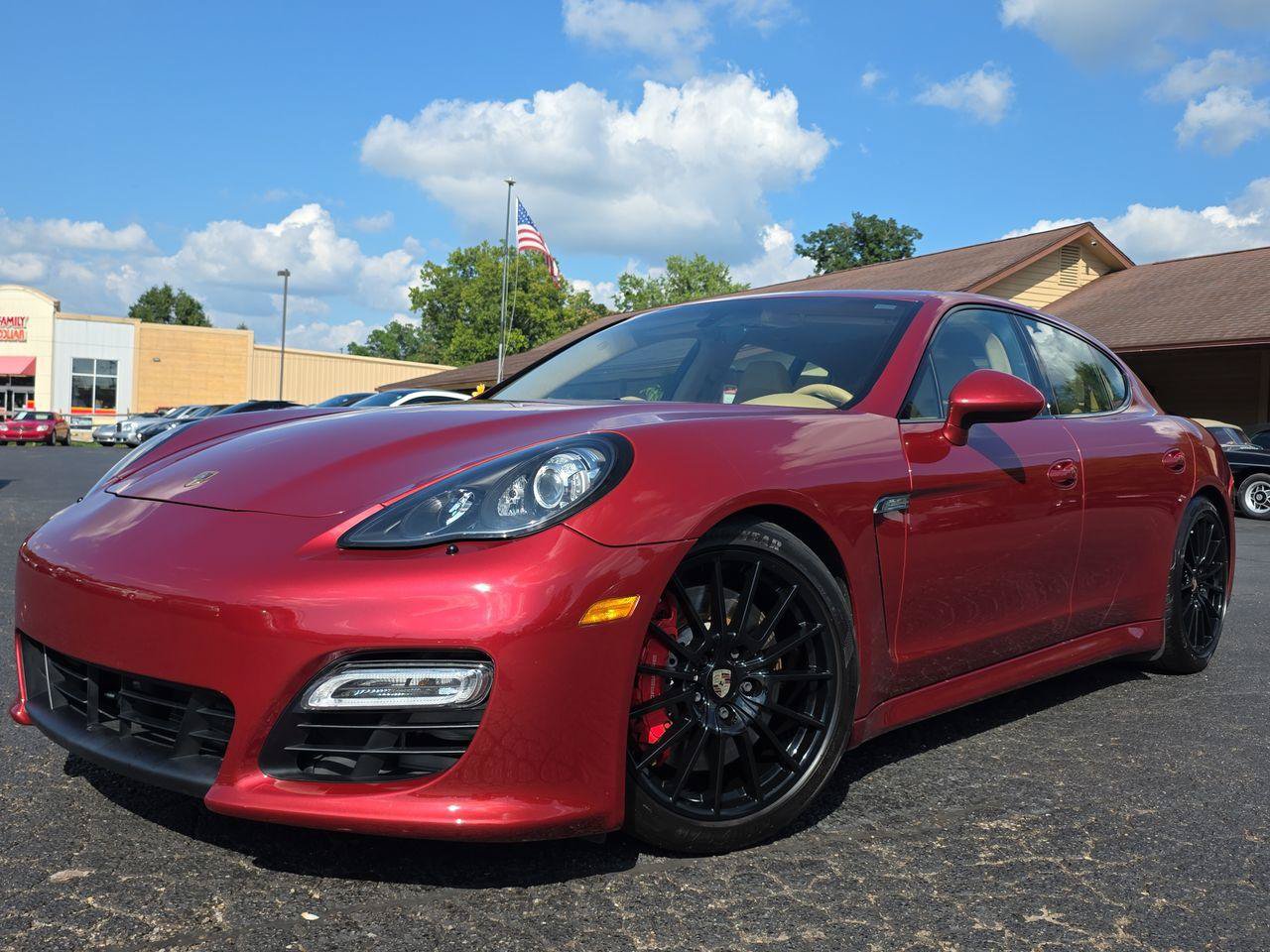 Used 2013 Porsche Panamera GTS AWD/4WD video 1