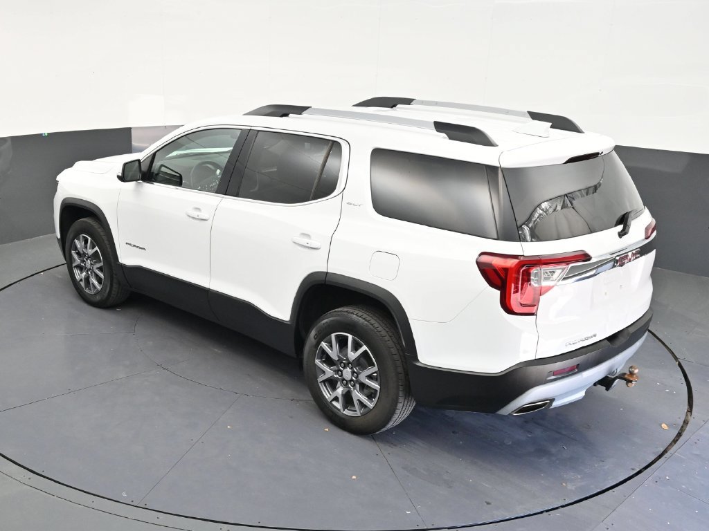 Used 2023 GMC Acadia SLT w/ Technology Package FWD image 14