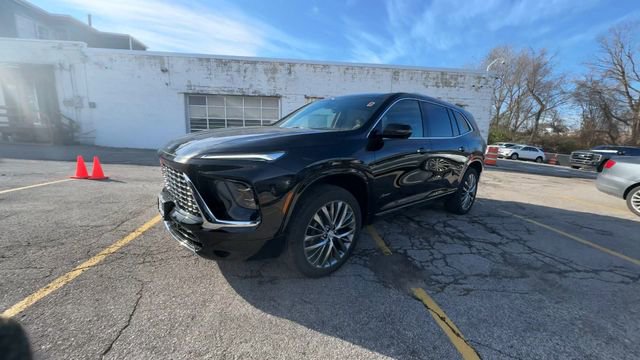 New 2026 Buick Enclave Avenir w/ Super Cruise Package FWD image 4