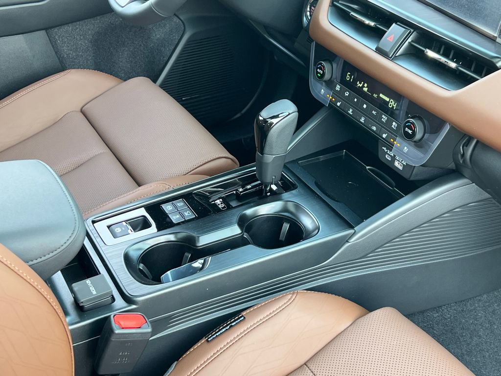 New 2026 Subaru Outback Touring XT image 8