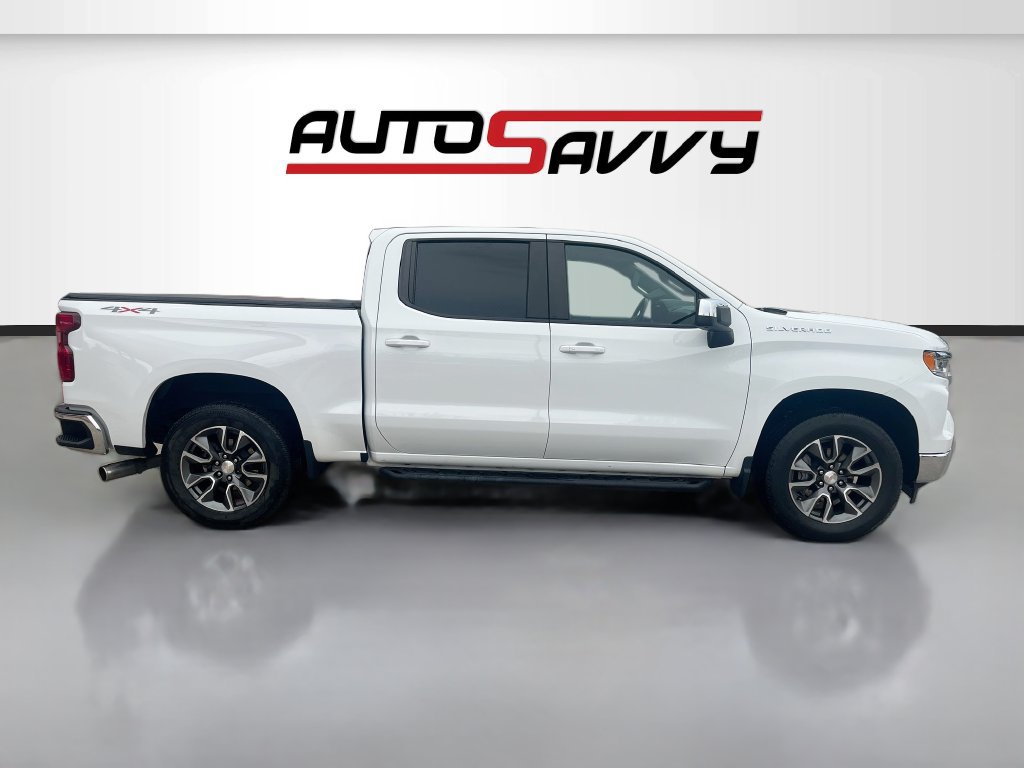 Used 2022 Chevrolet Silverado 1500 LT AWD/4WD image 8