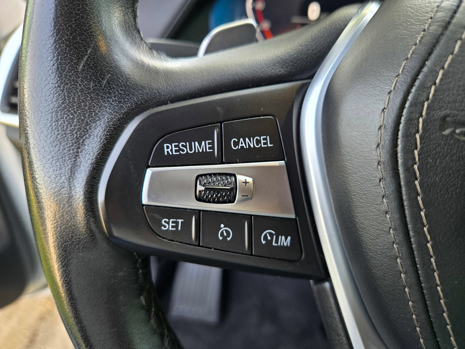 Used 2022 BMW X5 sDrive40i RWD image 12