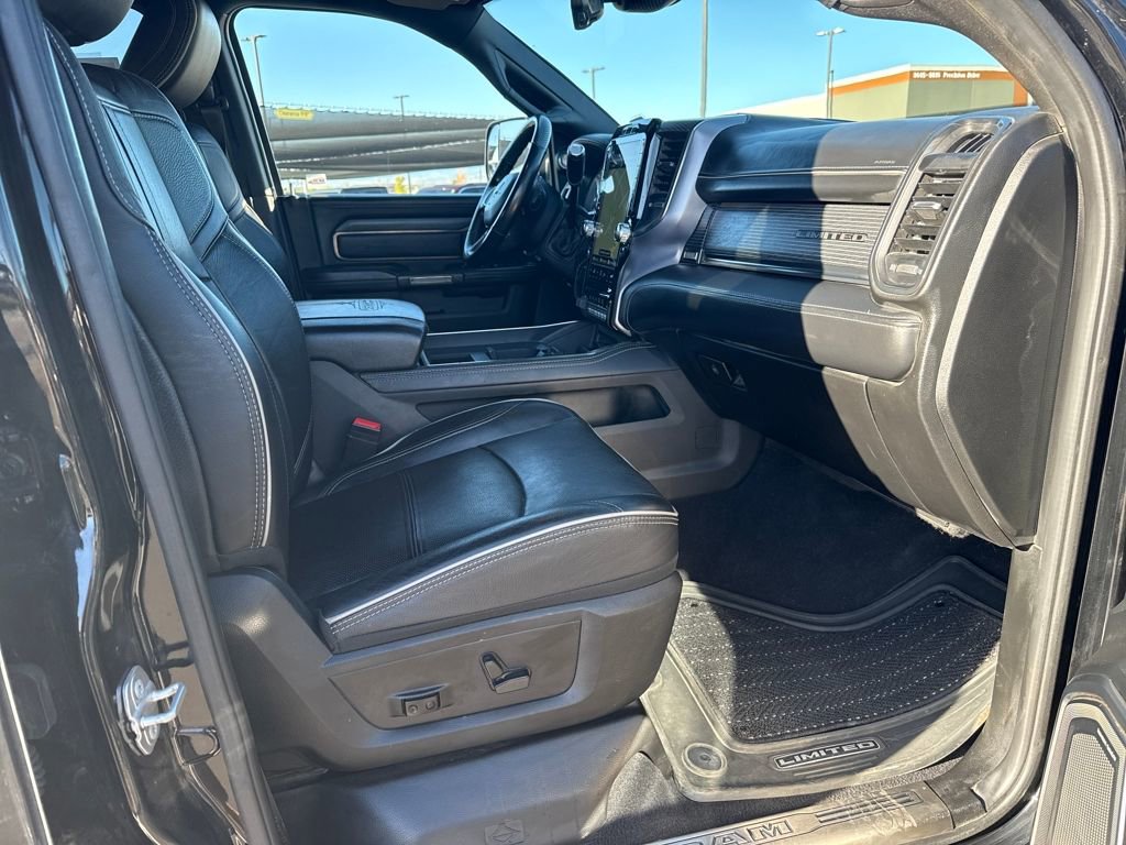 Used 2021 RAM 3500 Limited image 31