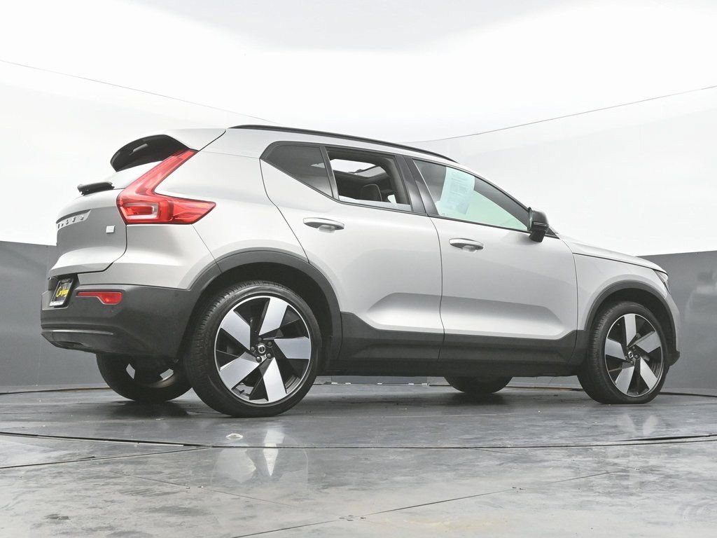 Used 2023 Volvo XC40 Recharge Ultimate w/ Protection Package Premier AWD/4WD image 55