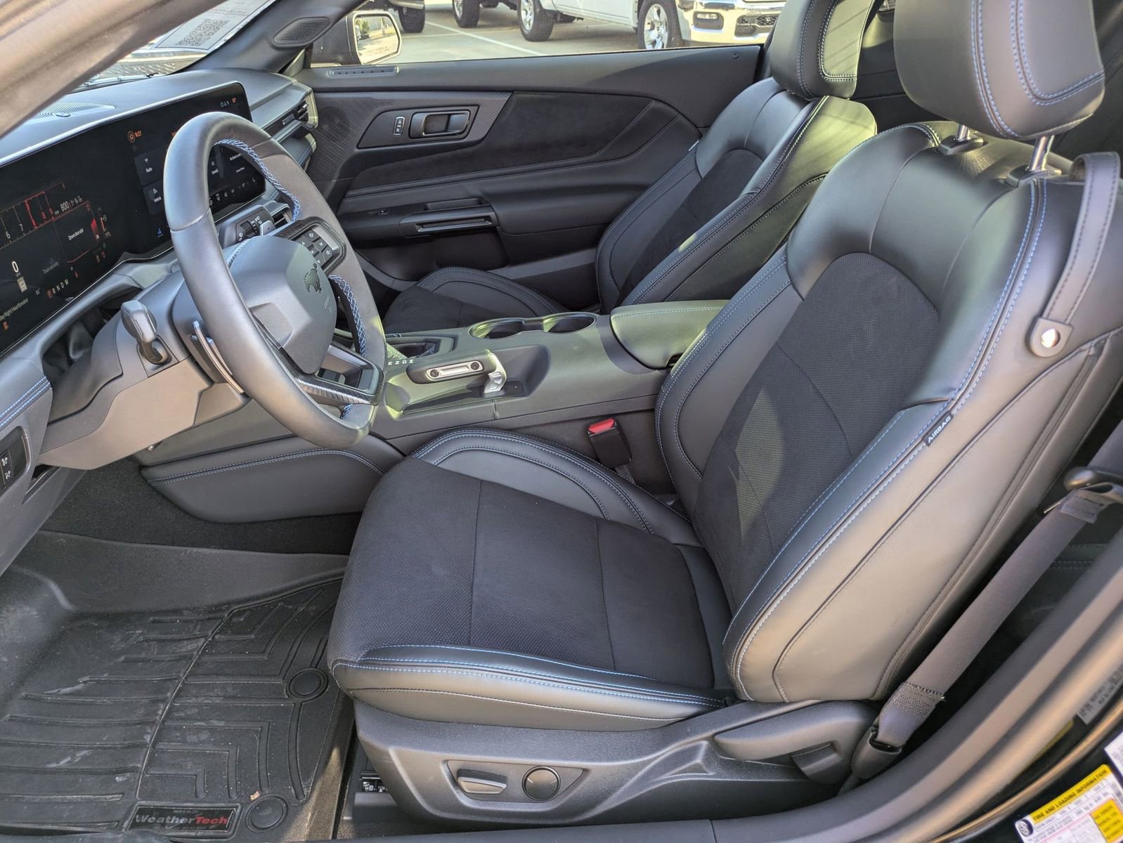 Used 2024 Ford Mustang Dark Horse image 10