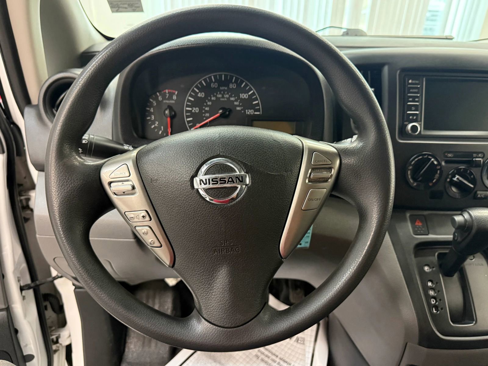 Used 2020 Nissan NV200 S FWD image 27