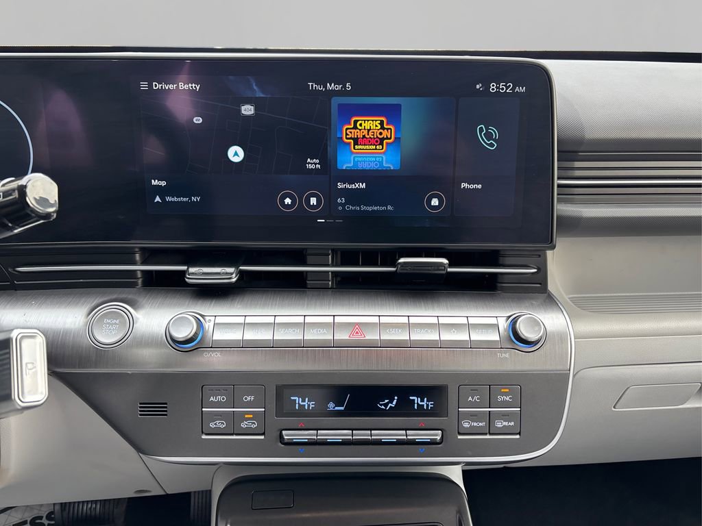 Used 2024 Hyundai Kona SEL w/ Convenience Package image 18