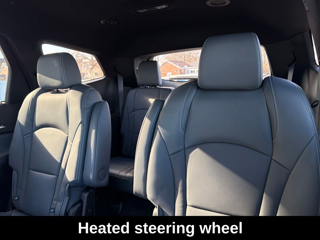 Used 2024 Buick Enclave Premium image 17