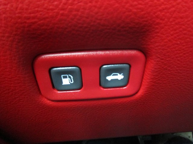 Used 2008 Chevrolet Corvette Convertible w/ Preferred Equipment Group image 12