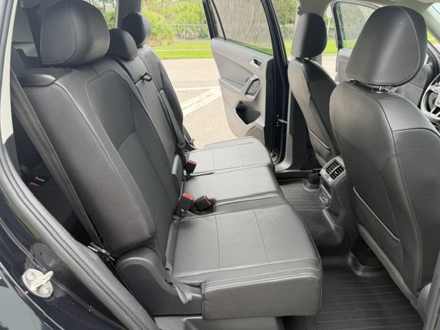 Used 2019 Volkswagen Tiguan SEL FWD image 16