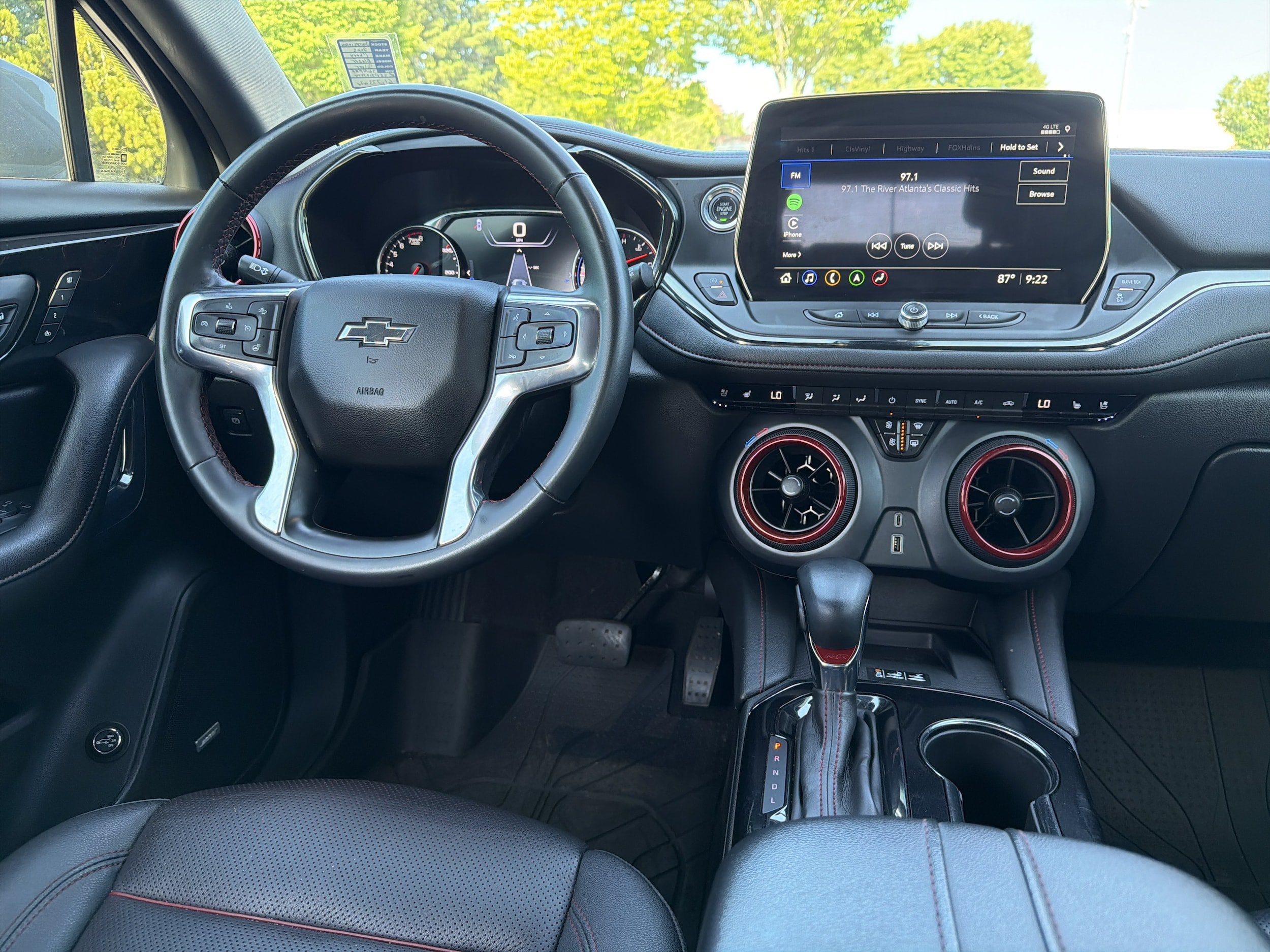 Used 2023 Chevrolet Blazer RS w/ Driver Confidence II Package FWD image 3