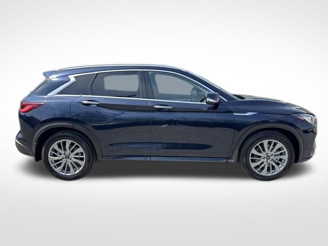 Used 2023 INFINITI QX50 Luxe w/ Cargo Package AWD/4WD image 7