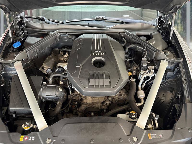 Used 2019 Kia Stinger AWD/4WD image 21