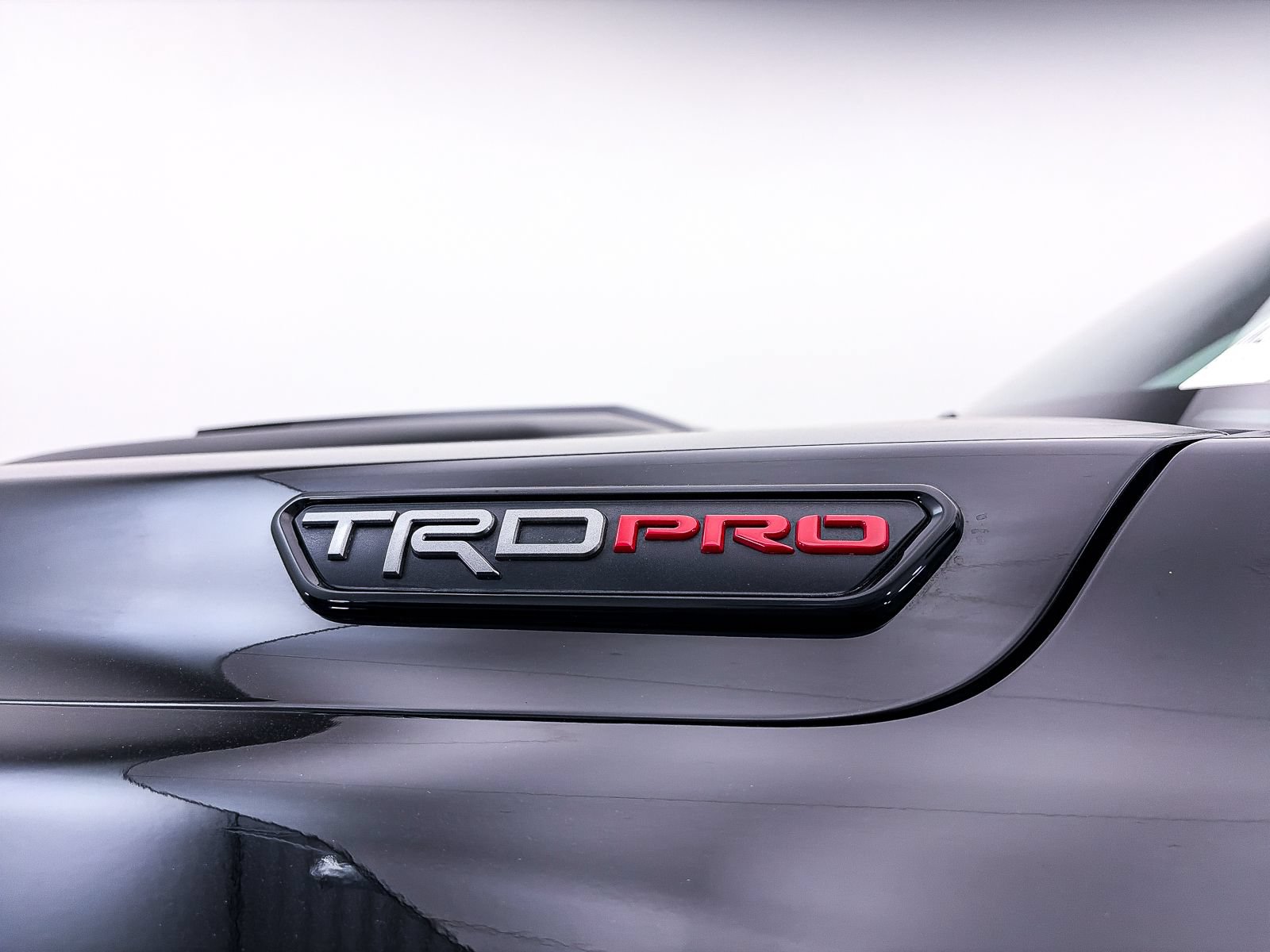 Used 2024 Toyota Tacoma TRD Pro AWD/4WD image 6