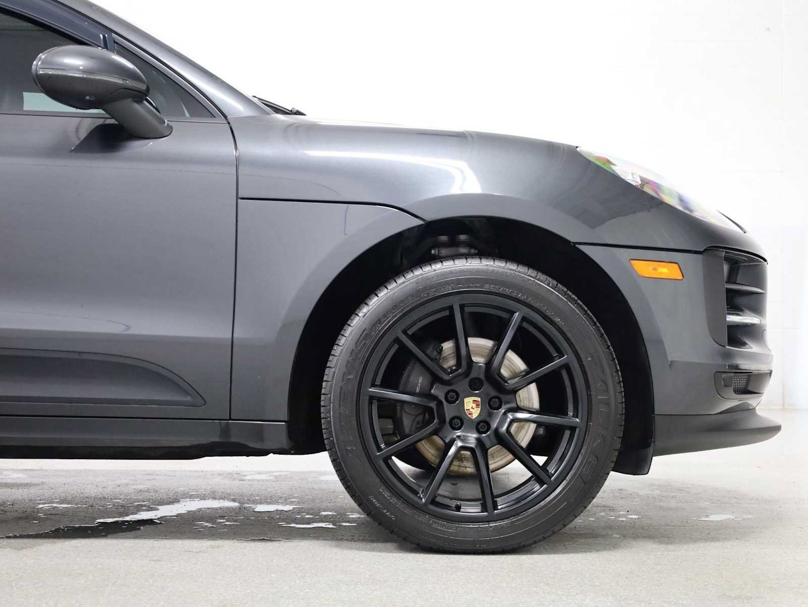 Used 2020 Porsche Macan AWD/4WD image 11