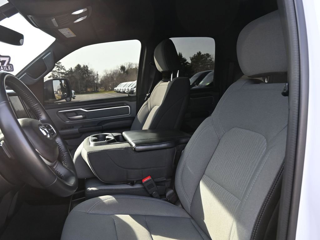 Used 2022 RAM 1500 Big Horn AWD/4WD image 12