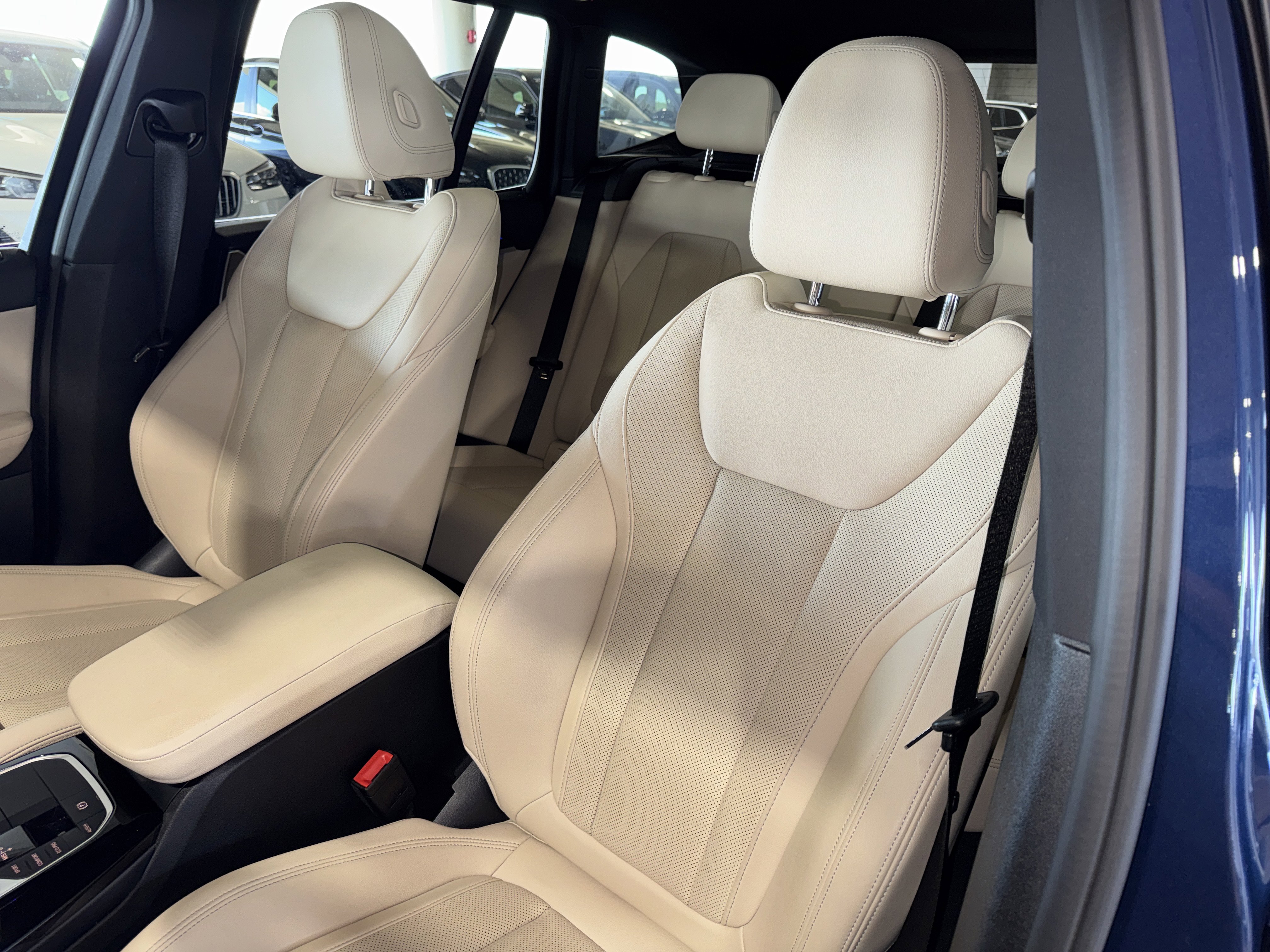 Certified 2024 BMW X3 sDrive30i image 33