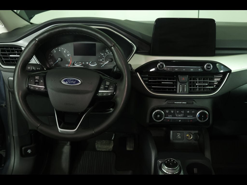 Used 2022 Ford Escape SE w/ Cold Weather Package AWD/4WD image 12