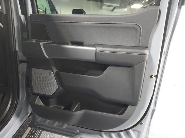 New 2025 Ford F250 Lariat w/ Lariat Ultimate Package image 22