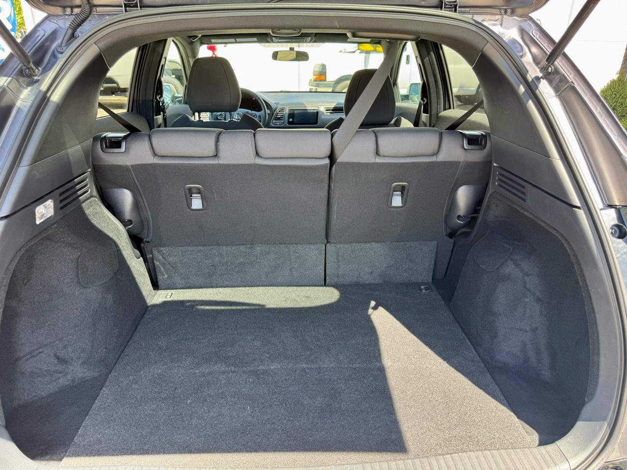 Used 2022 Honda HR-V Sport image 19