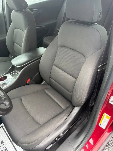 Used 2019 Chevrolet Malibu RS FWD image 11