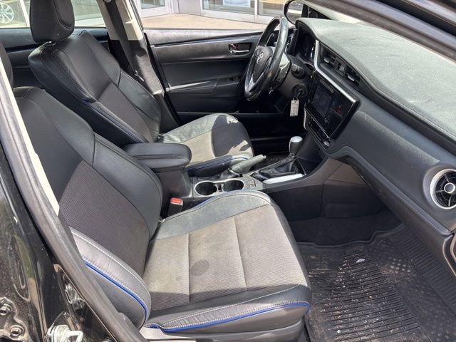 Used 2019 Toyota Corolla SE FWD image 31