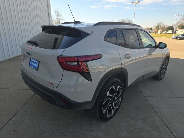 Used 2026 Chevrolet Trax RS w/ Driver Confidence Package image 6