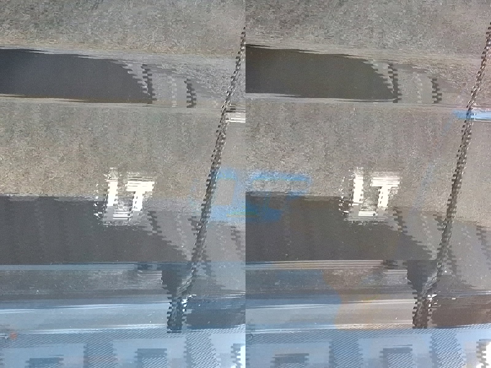 Used 2016 Chevrolet Silverado 1500 LT w/ LPO, Off-Road Sport Package image 30