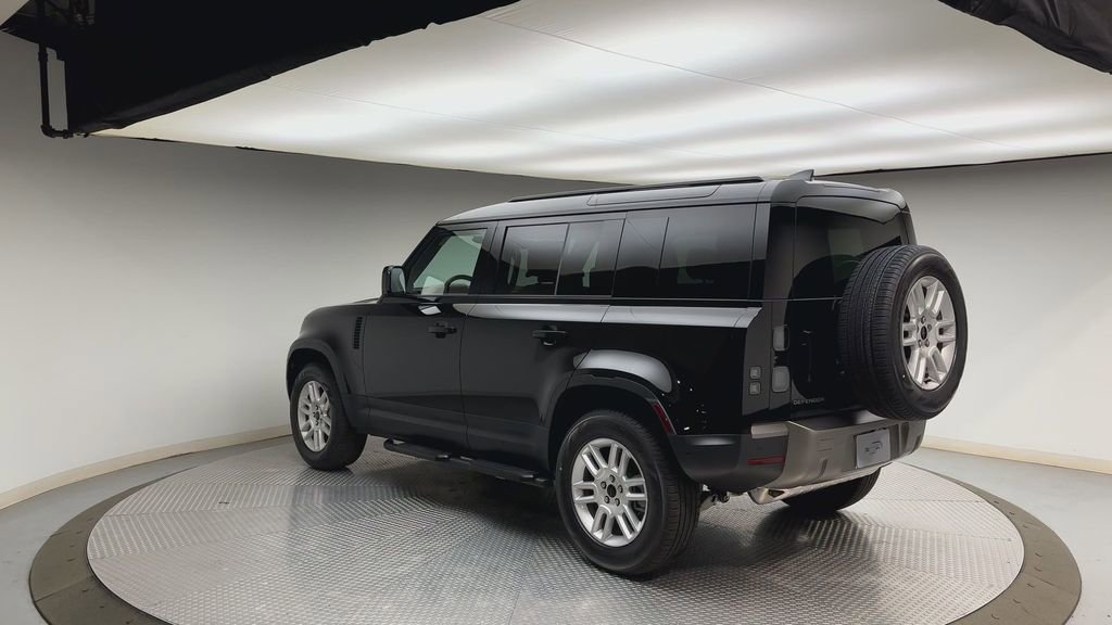 New 2026 Land Rover Defender 110 S AWD/4WD image 4