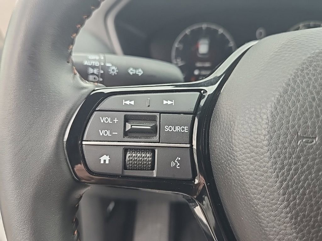 Certified 2025 Honda HR-V Sport image 14