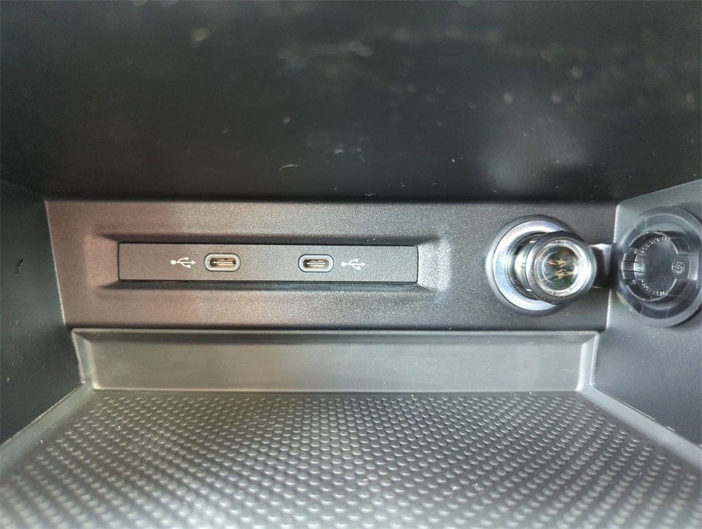 New 2025 Volkswagen Taos S image 30