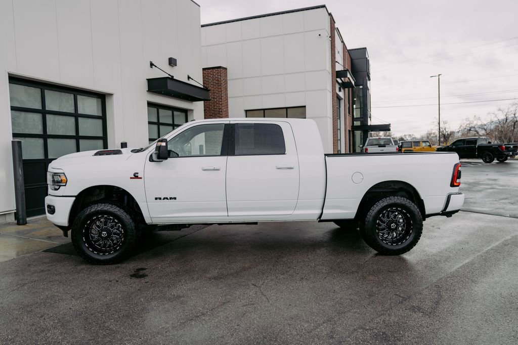 Used 2024 RAM 3500 Laramie w/ Night Edition image 5