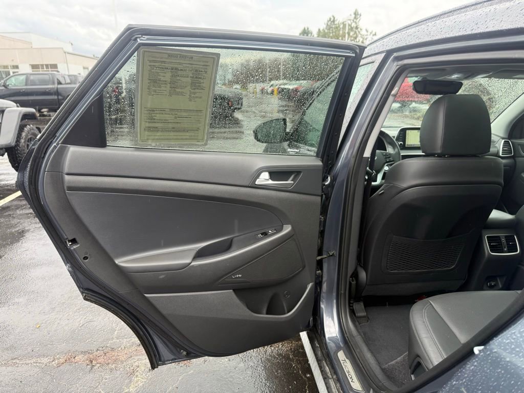 Used 2019 Hyundai Tucson Ultimate w/ Cargo Package image 16