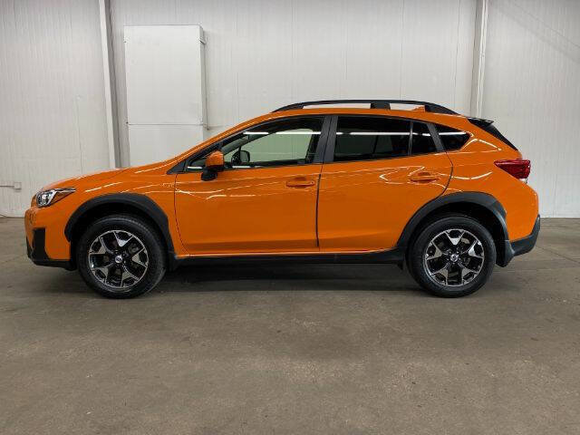 Used 2018 Subaru Crosstrek 2.0i Premium AWD/4WD image 2