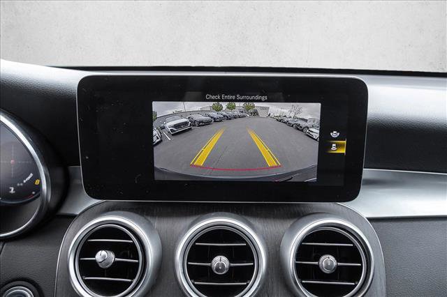 Used 2020 Mercedes-Benz GLC 300 4MATIC image 17